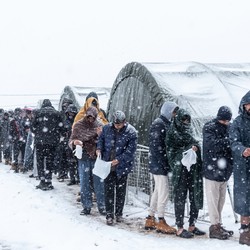 Apoyo de emergencia a los migrantes en Bosnia y Herzegovina Imagen 1