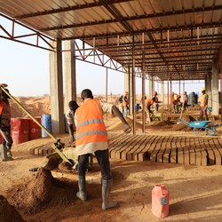 500 case sociali per le famiglie vulnerabili di Agadez, Nige ... Immagine 1