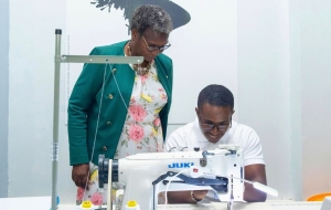KUANA Fashion Innovation Lab: valorizzare i talenti creativi del Kenya
